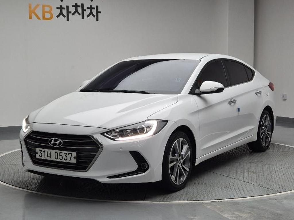 2016 HYUNDAI AVANTE AD 