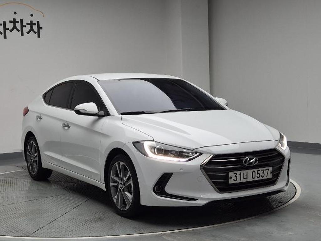 2016 HYUNDAI AVANTE AD 