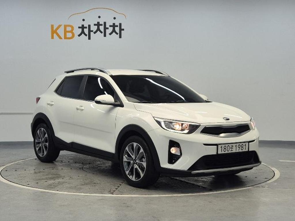 2020 KIA STONIC 