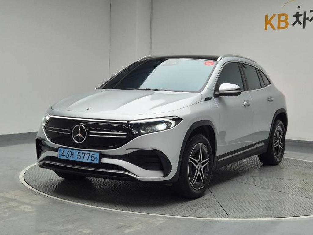 2022 BENZ EQA 