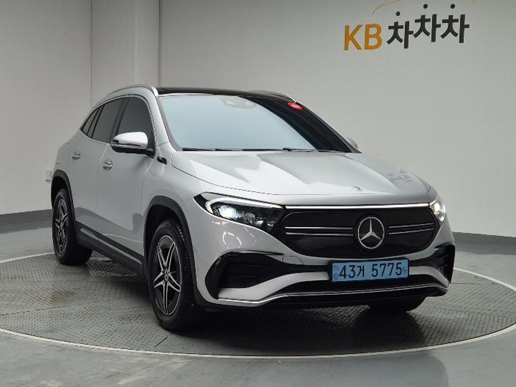 2022 BENZ EQA 