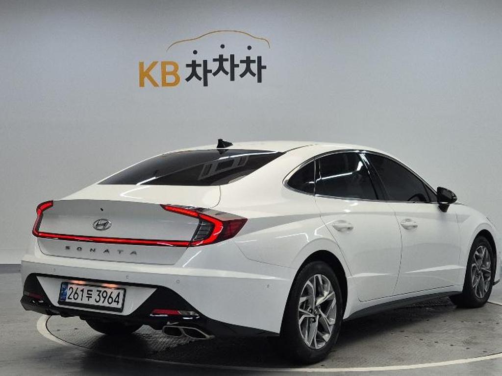 2022 HYUNDAI SONATA (DN8) 