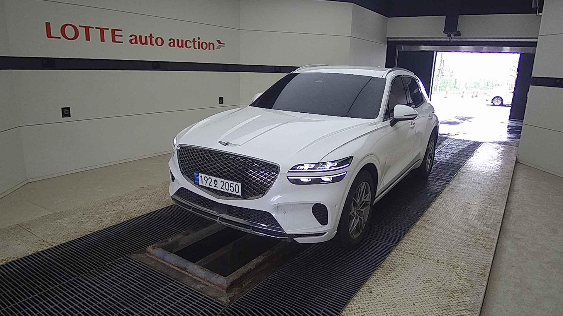 2022 GENESIS GV70 2.5T 2WD Basic