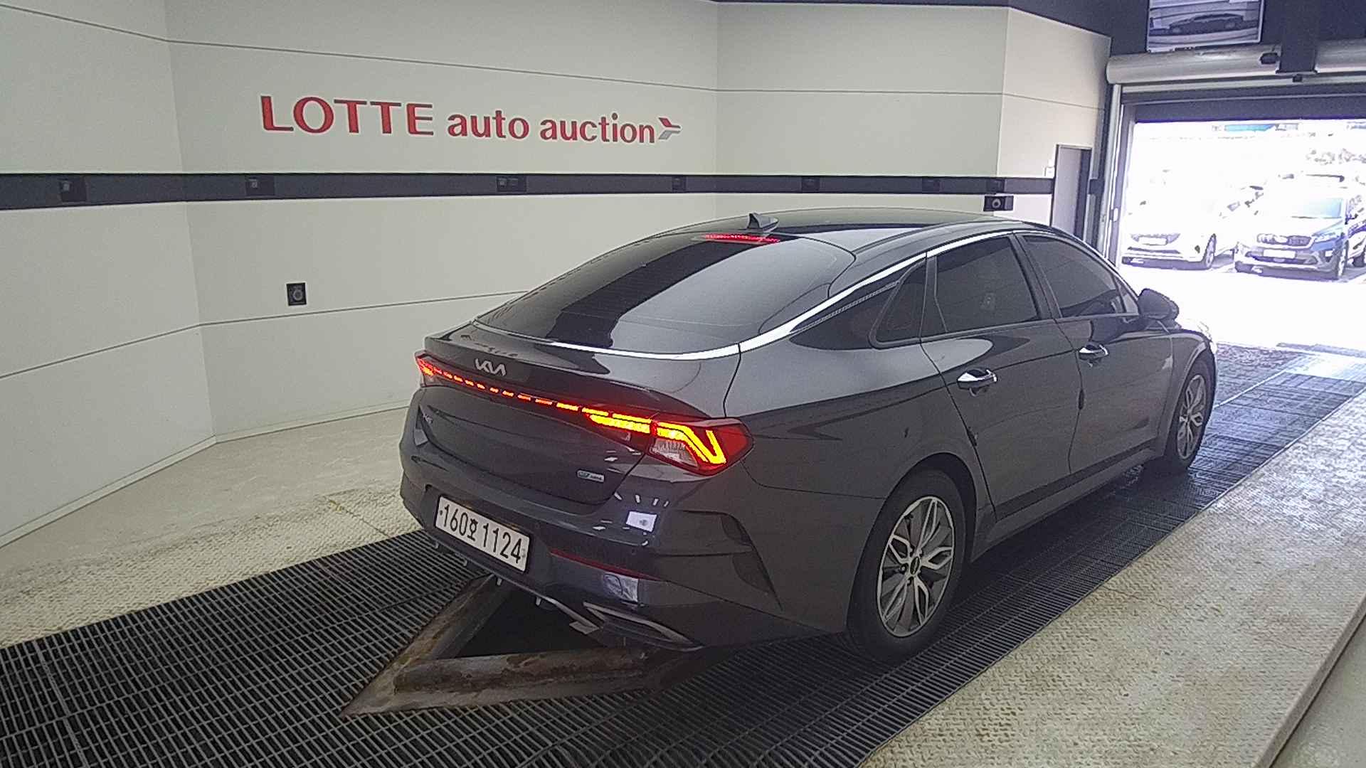 2022 KIA K5 HYBRID (3Gen) 2.0 HEV Noblesse