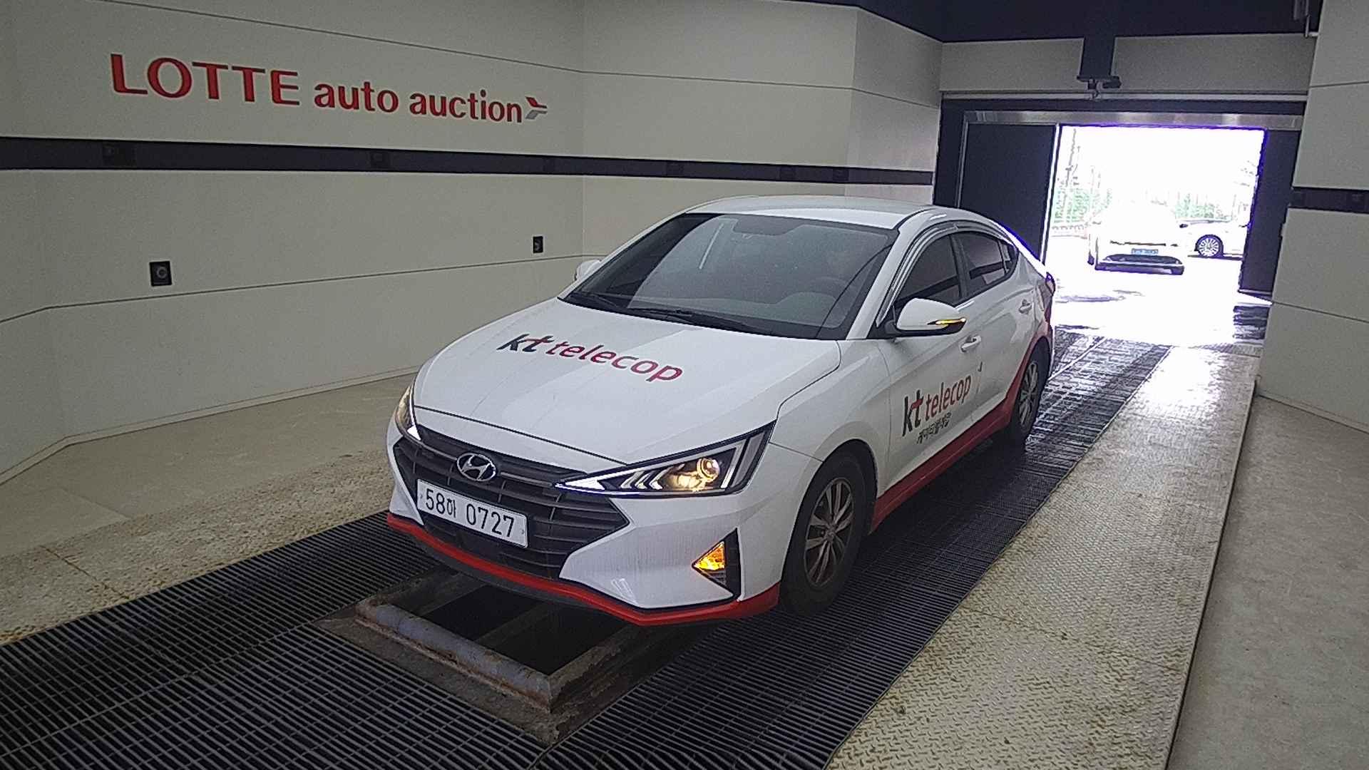 2019 HYUNDAI THE NEW AVANTE AD 1.6 Gasoline Style