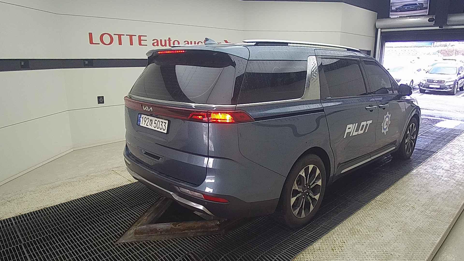 2023 KIA CARNIVAL (KA4) Limousine 7seat Diesel Signature