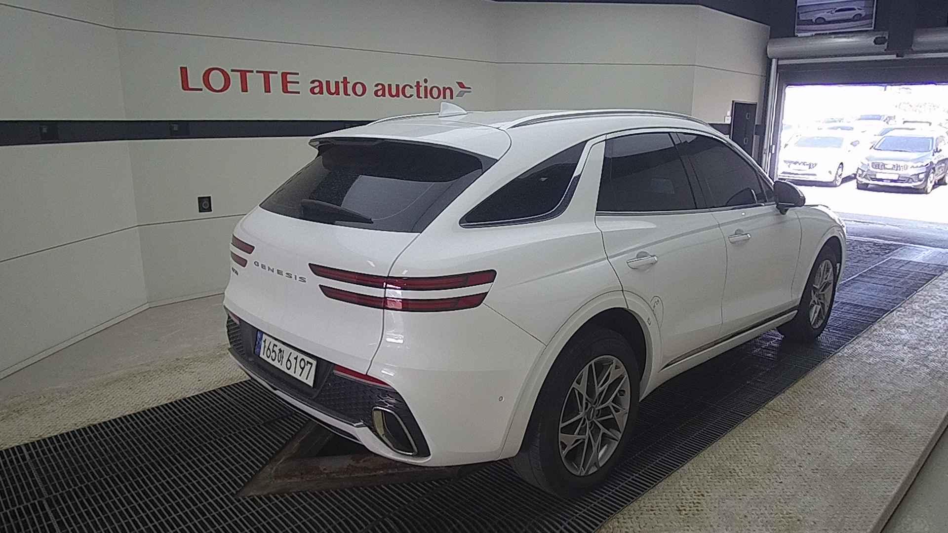 2022 GENESIS GV70 2.5T 2WD Basic