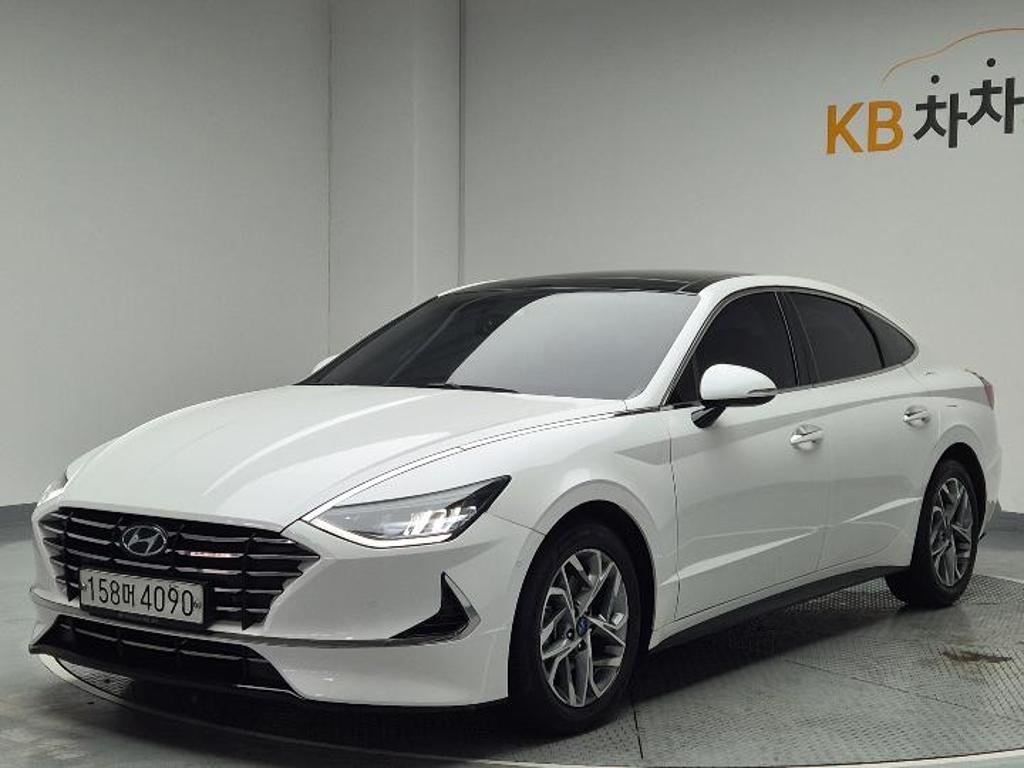 2020 HYUNDAI SONATA (DN8) 