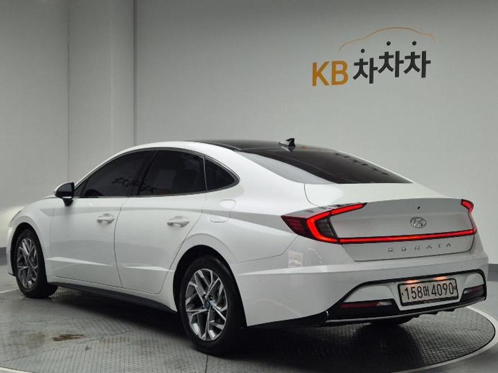 2020 HYUNDAI SONATA (DN8) 