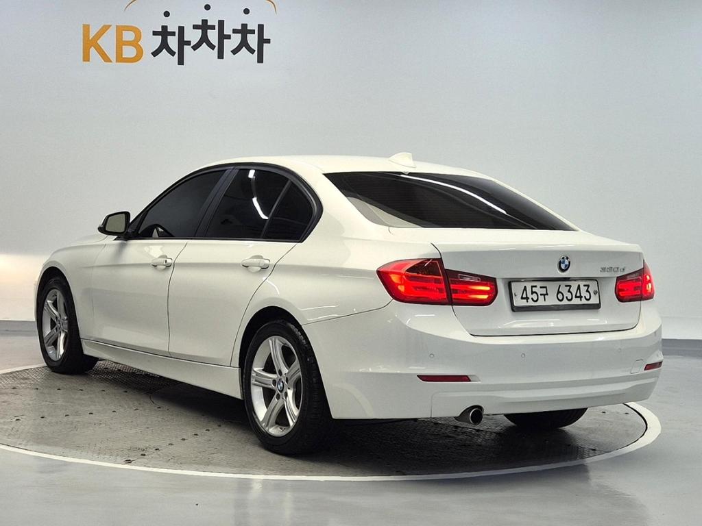 2015 BMW 3 Series (6Gen) 