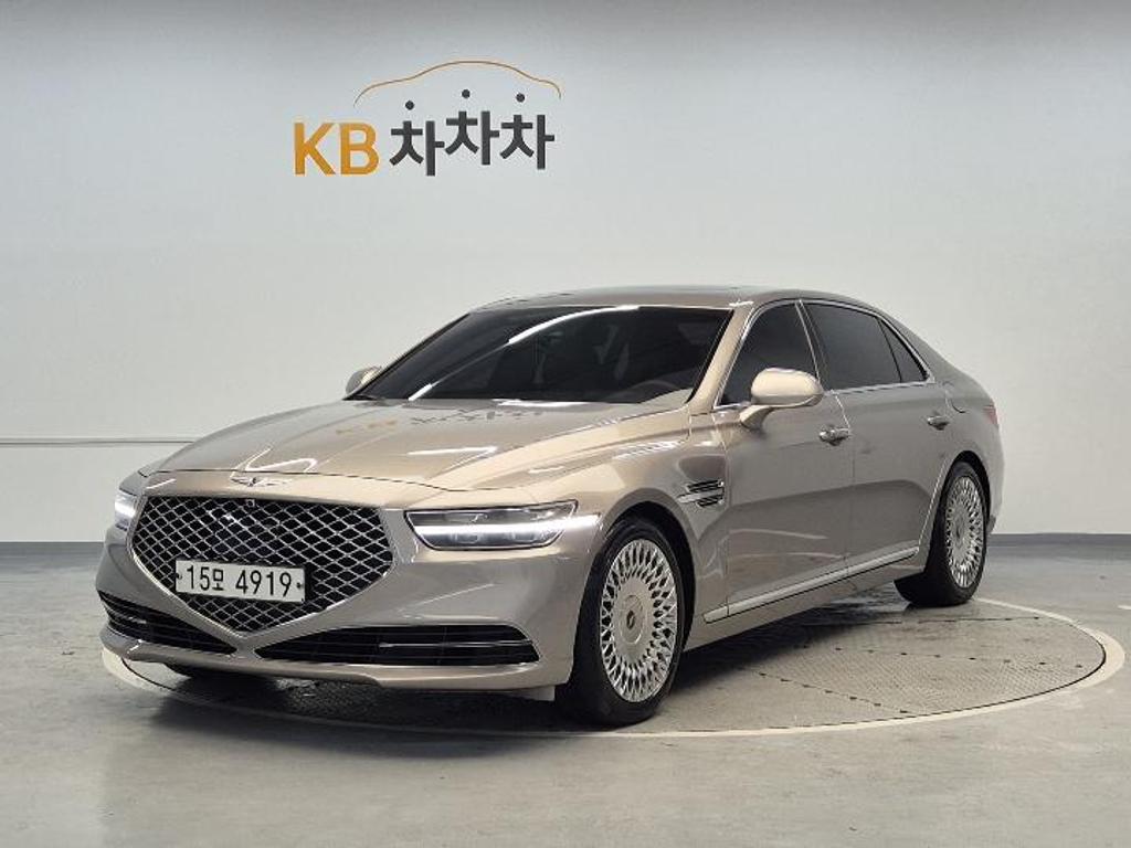 2019 GENESIS G90 