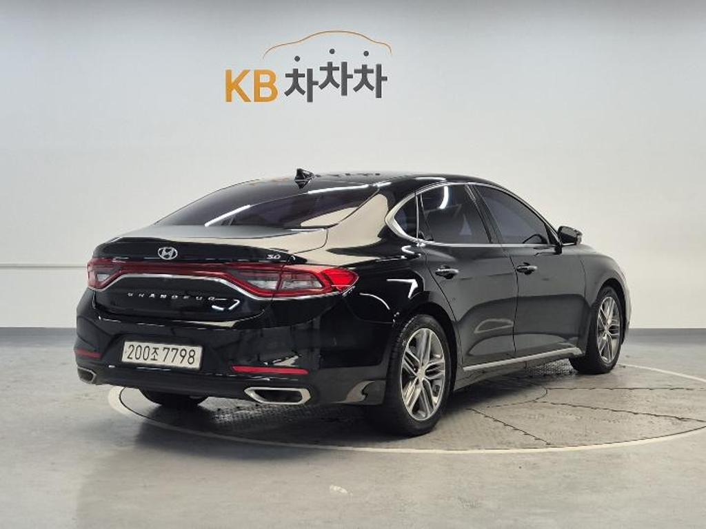 2018 HYUNDAI GRANDEUR IG 