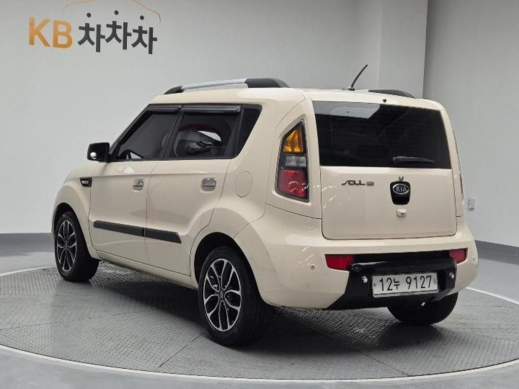 2010 KIA SOUL 