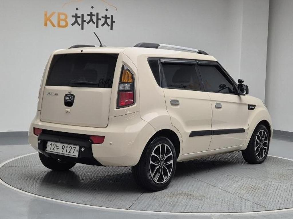 2010 KIA SOUL 