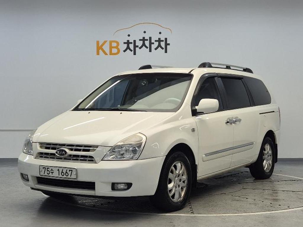 2008 KIA GRAND CARNIVAL 