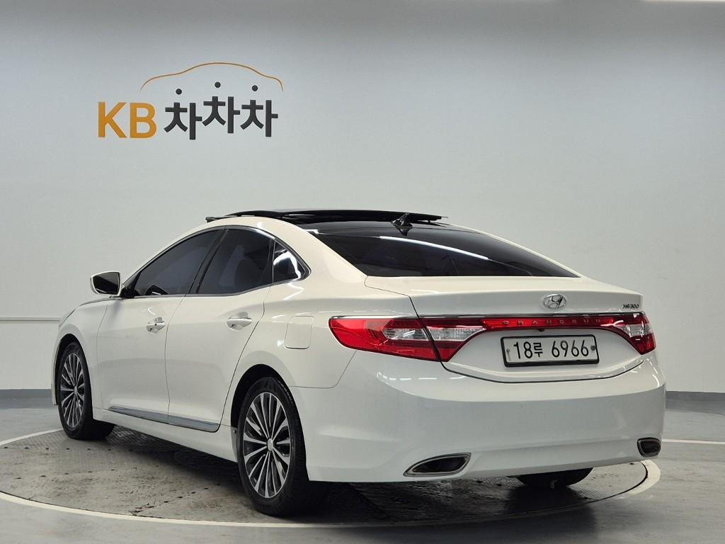 2014 HYUNDAI GRANDEUR HG 