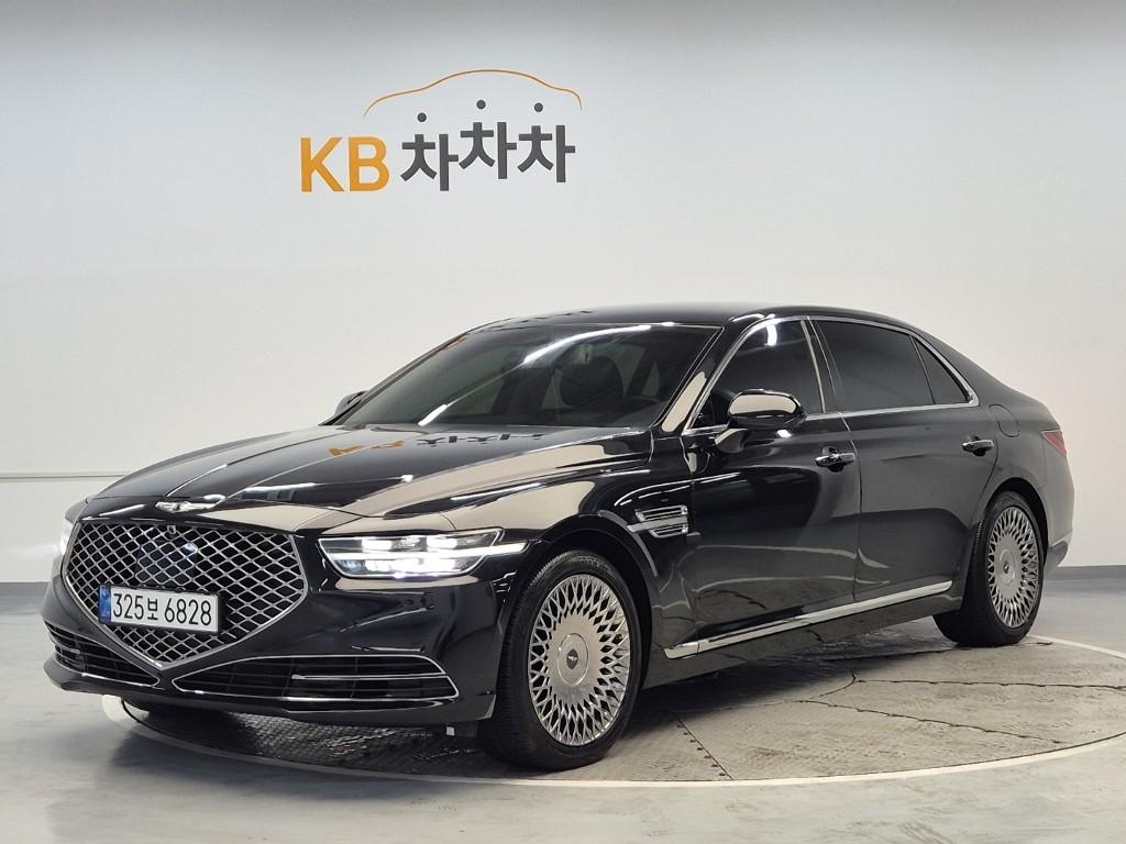 2021 GENESIS G90 