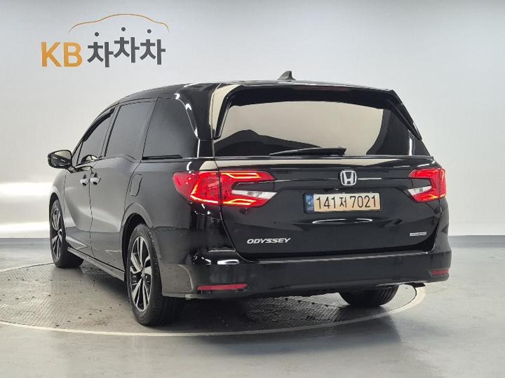 2018 HONDA ODYSSEY (5Gen) 