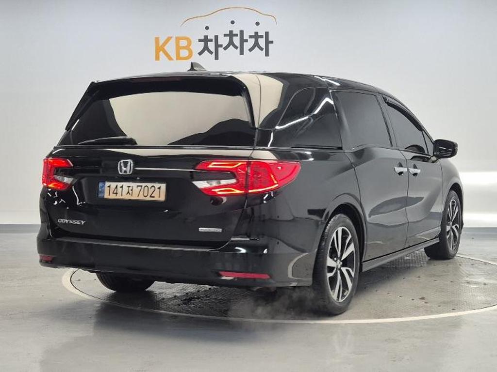 2018 HONDA ODYSSEY (5Gen) 