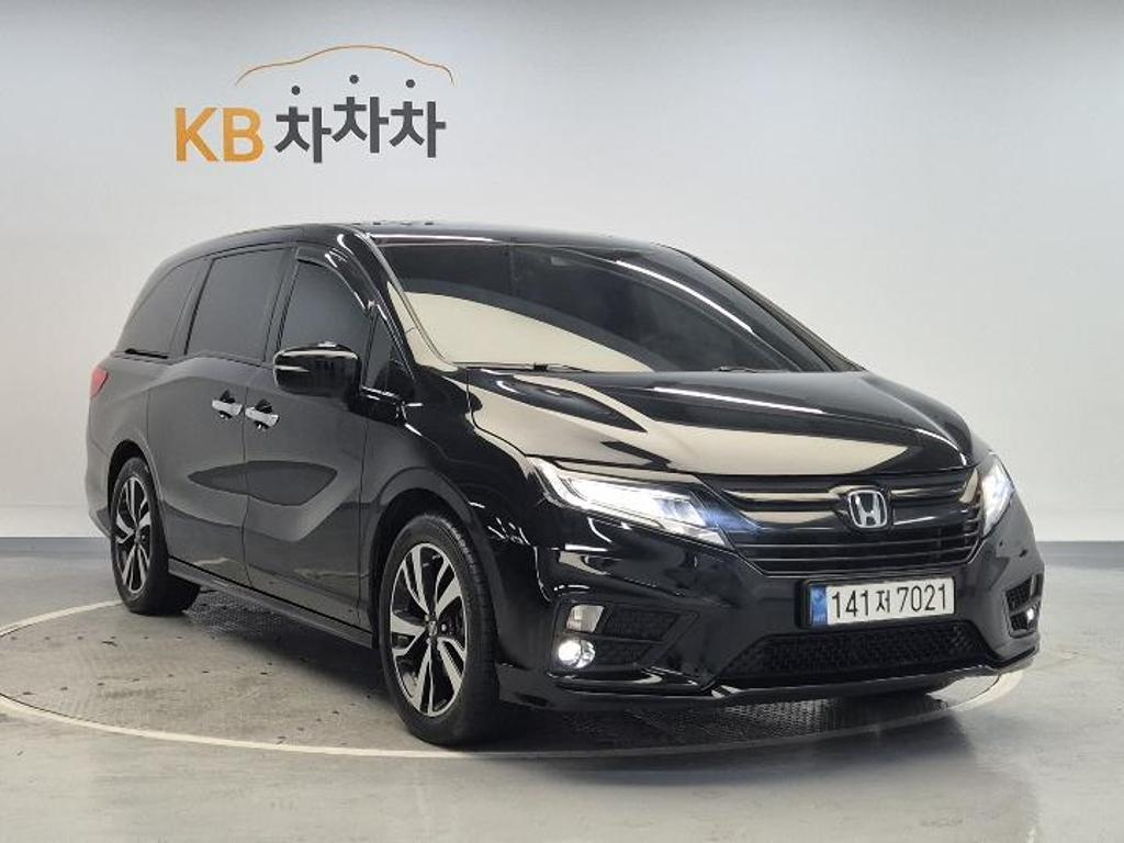2018 HONDA ODYSSEY (5Gen) 