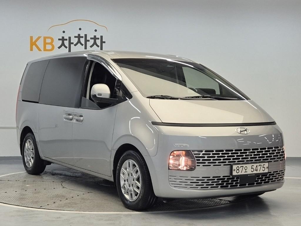 2022 HYUNDAI STARIA 