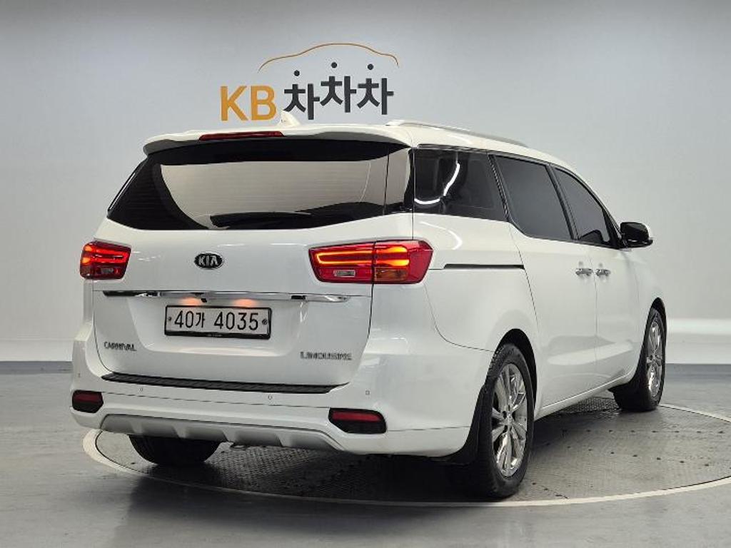 2019 KIA THE NEW CARNIVAL 