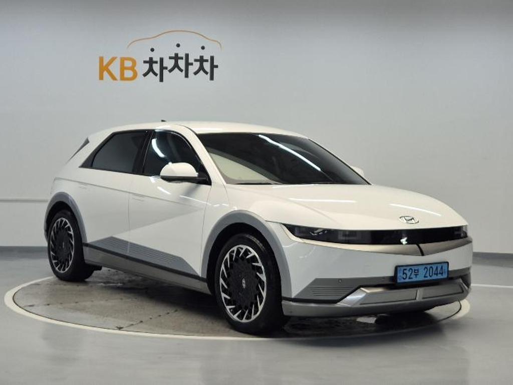 2022 HYUNDAI IONIQ5 