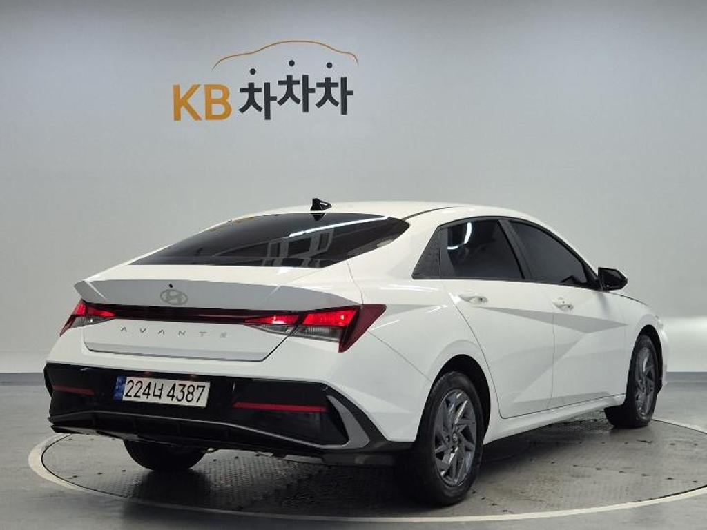 2025 HYUNDAI AVANTE (CN7) 