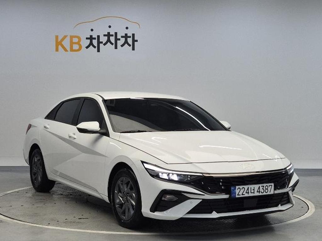 2025 HYUNDAI AVANTE (CN7) 