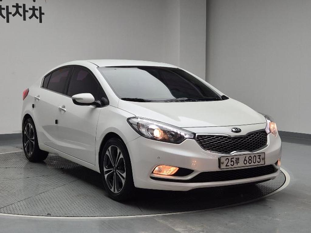 2013 KIA K3 