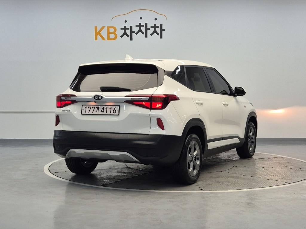 2022 KIA SELTOS 