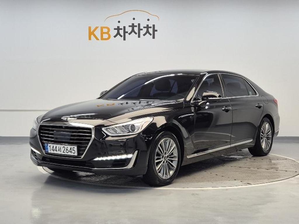 2018 GENESIS EQ900 