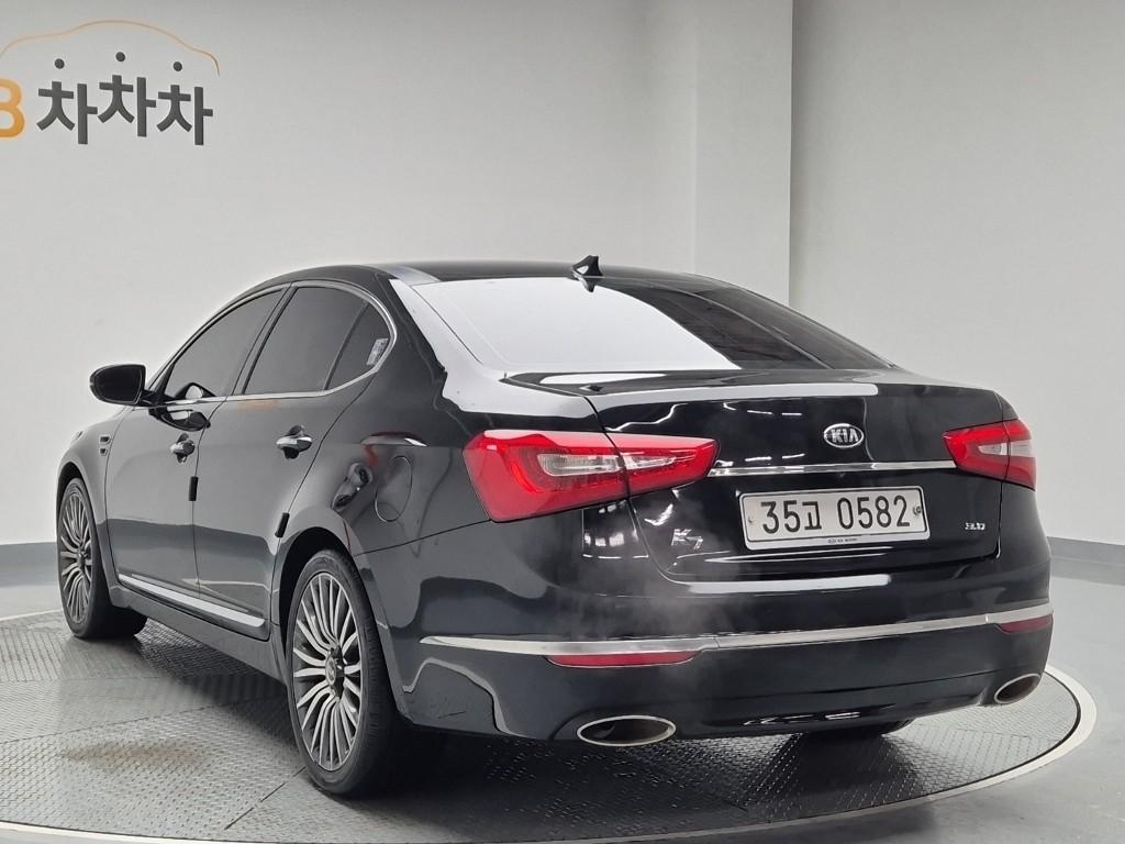 2013 KIA THE NEW K7 