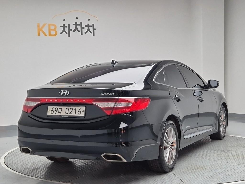 2017 HYUNDAI GRANDEUR HG 