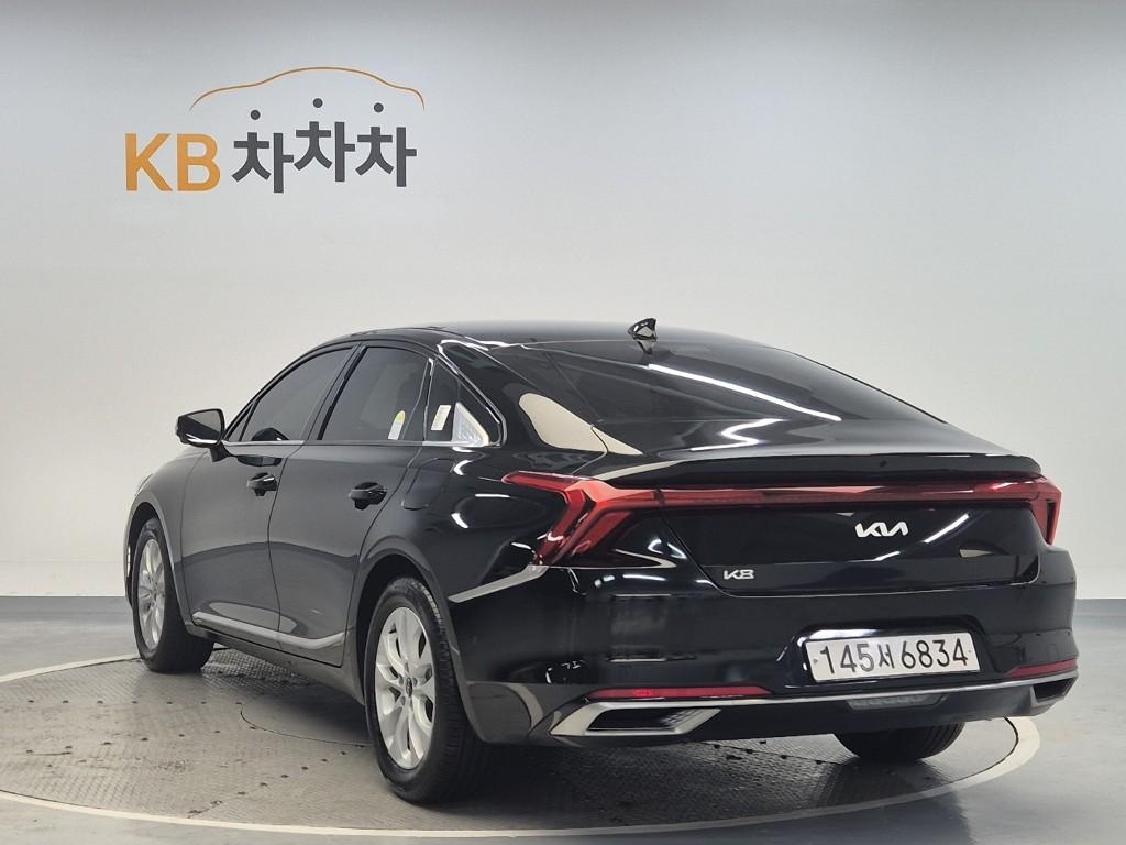 2024 KIA K8 