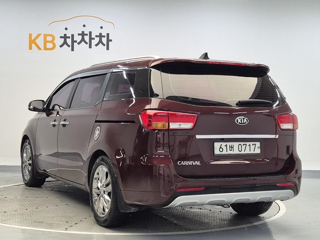 2016 KIA ALL NEW CARNIVAL 