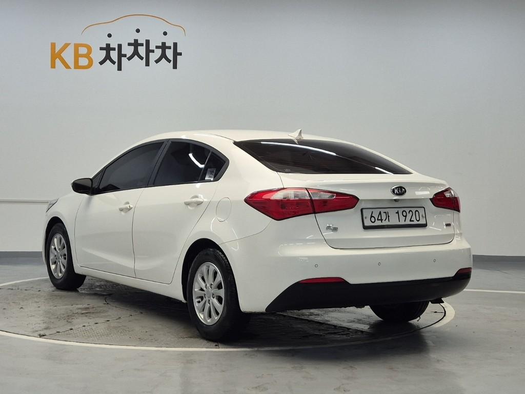 2013 KIA K3 