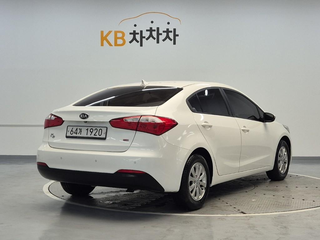 2013 KIA K3 