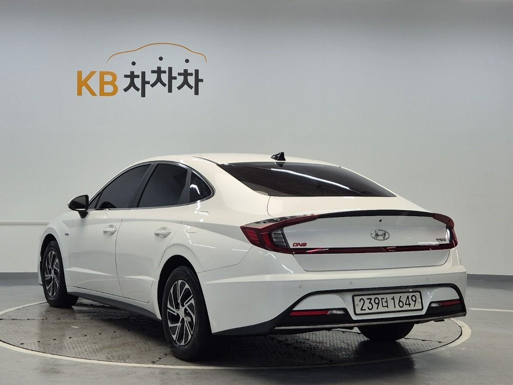 2020 HYUNDAI SONATA (DN8) HYBRID 