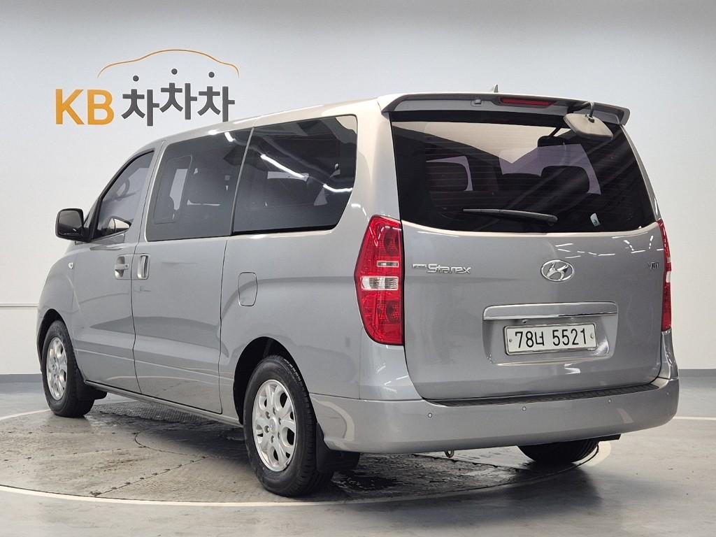 2015 HYUNDAI GRAND STAREX 
