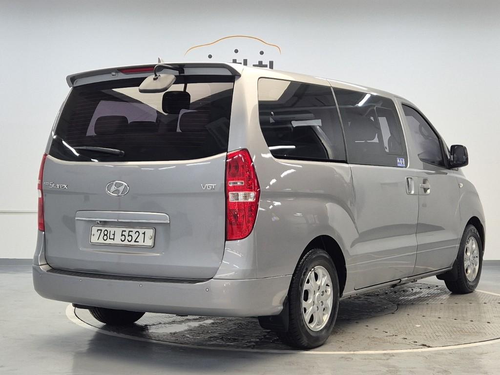 2015 HYUNDAI GRAND STAREX 