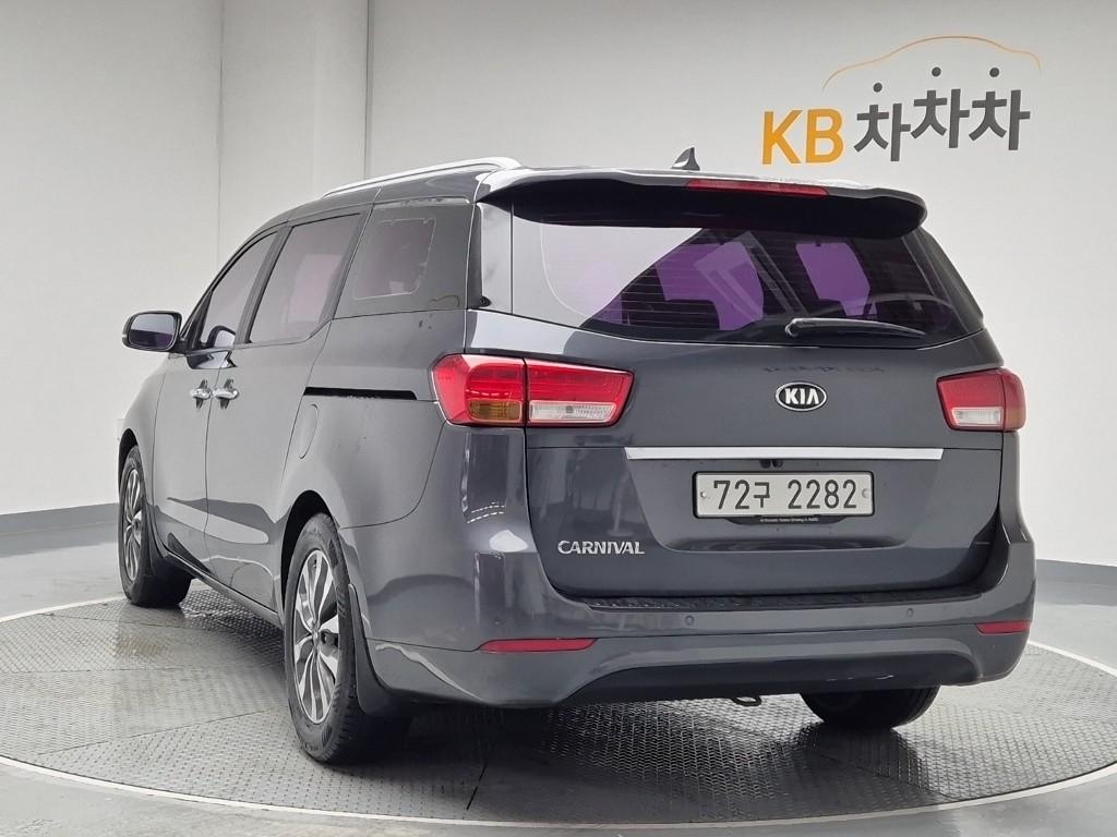 2015 KIA ALL NEW CARNIVAL 