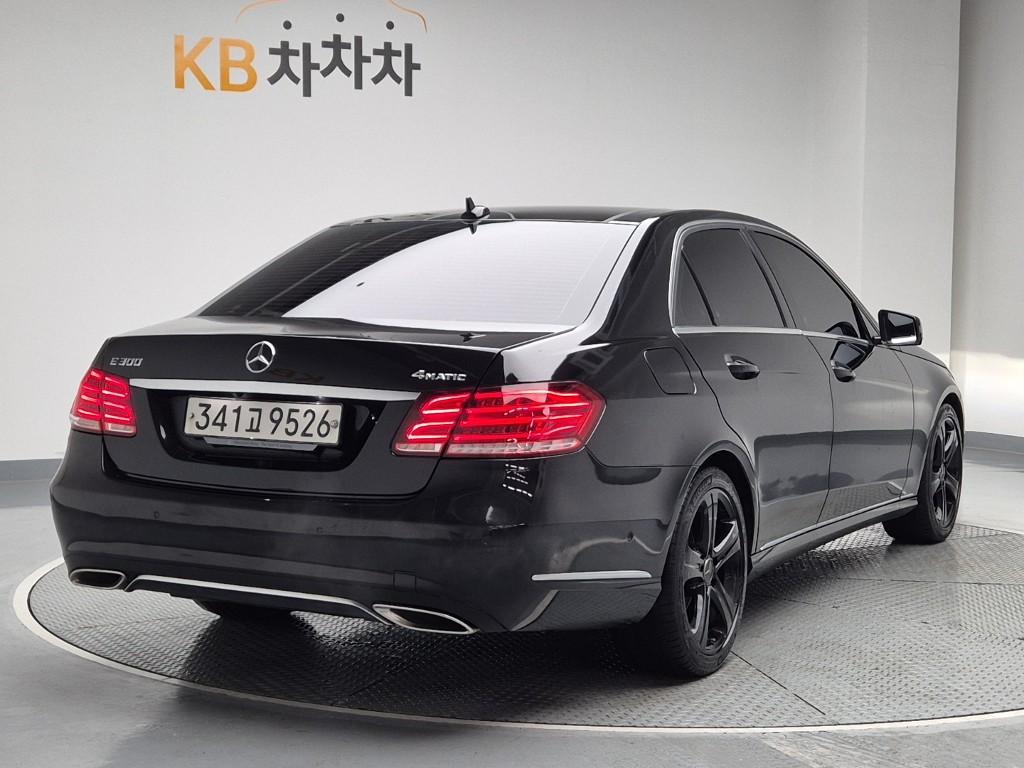 2015 BENZ E CLASS (4Gen) 