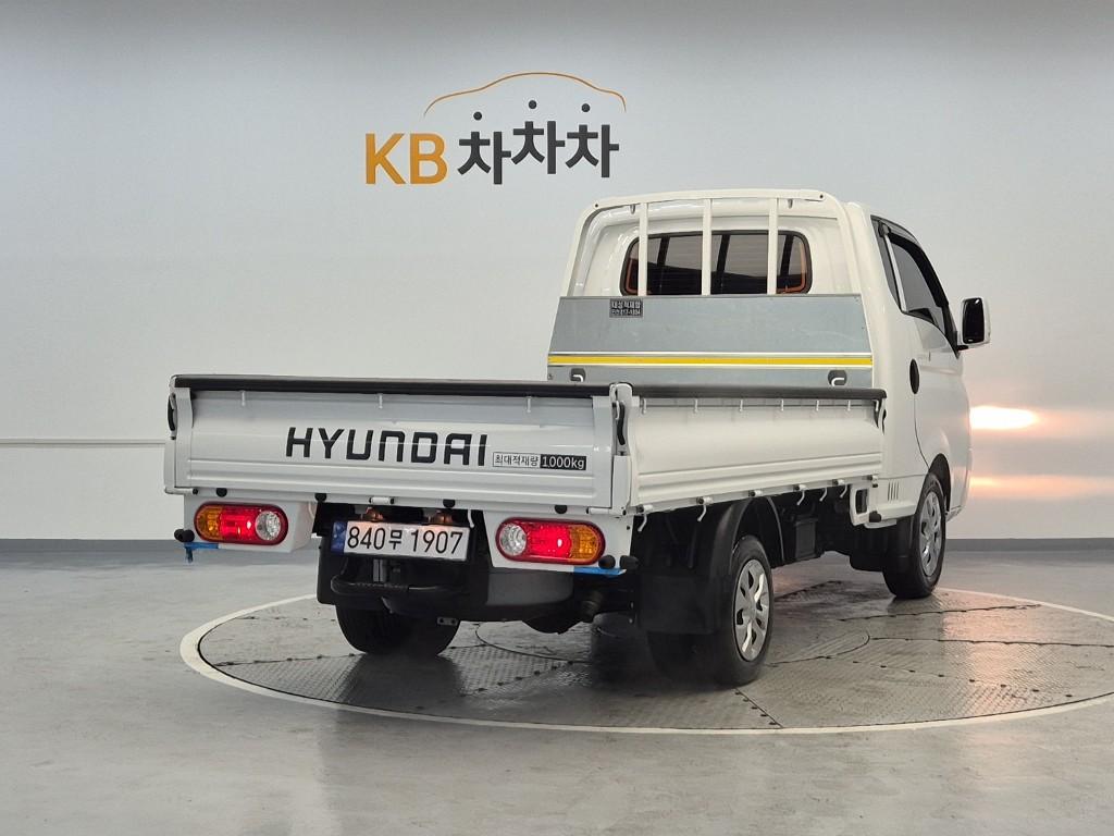 2024 HYUNDAI PORTER II 