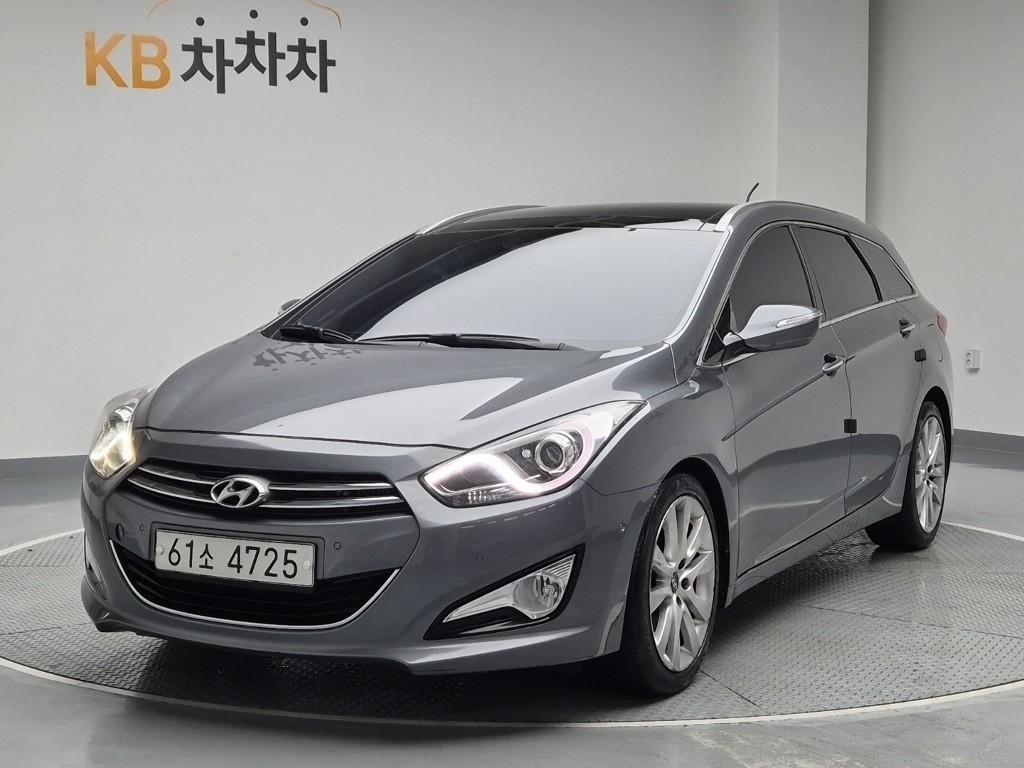 2012 HYUNDAI i40 