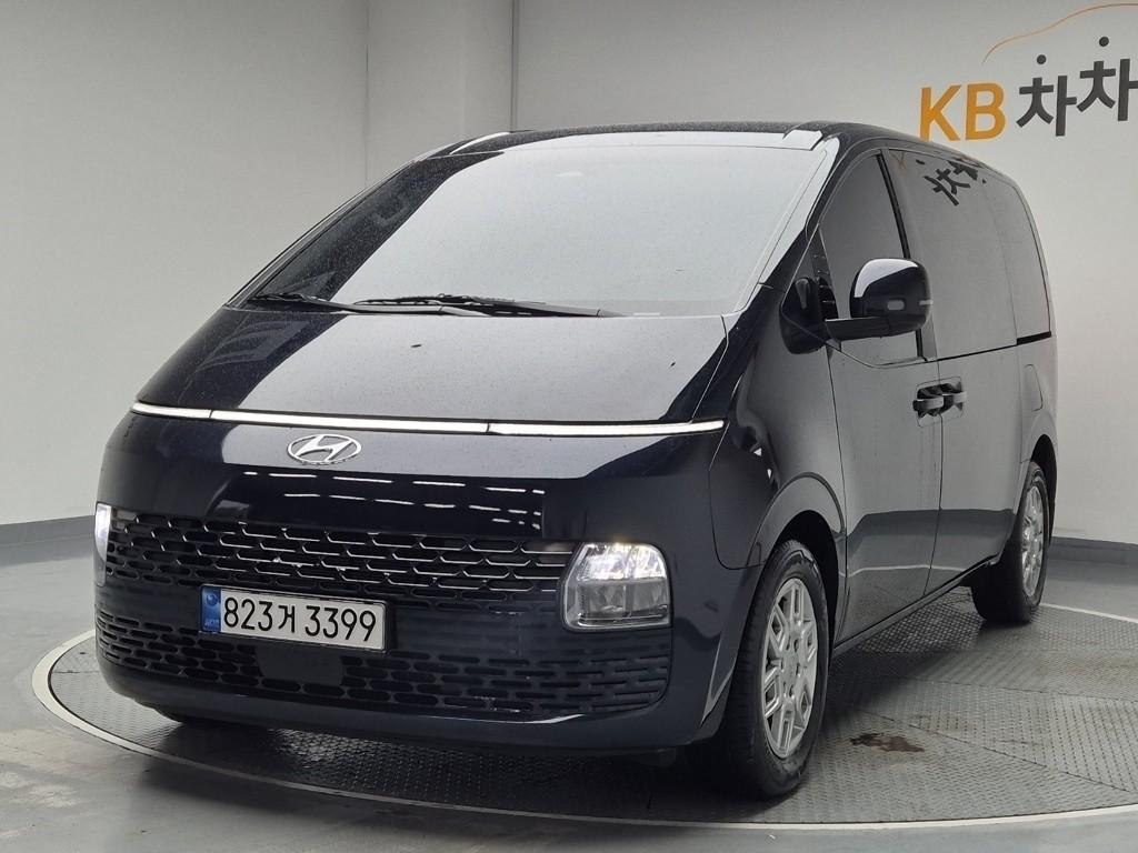 2022 HYUNDAI STARIA 