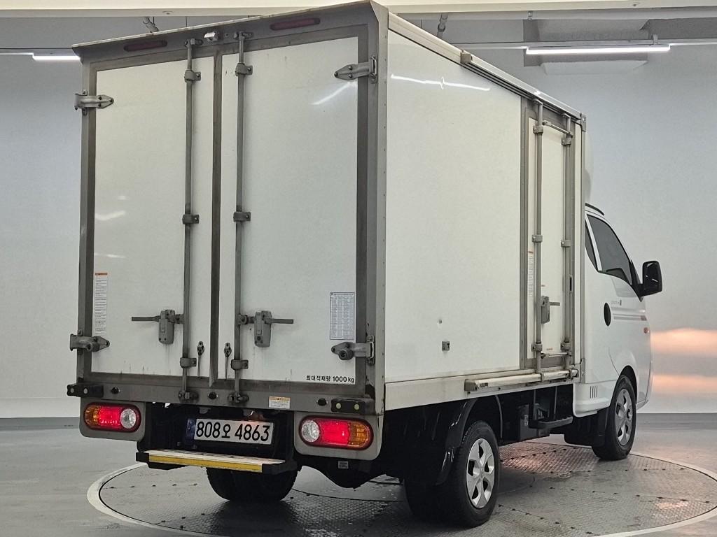 2022 HYUNDAI PORTER II 