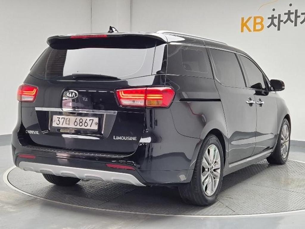 2017 KIA ALL NEW CARNIVAL 