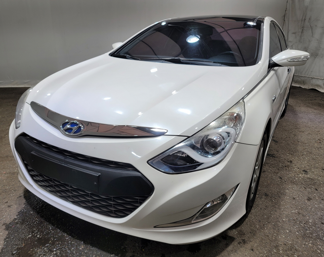 2012 HYUNDAI YF SONATA HYBRID 