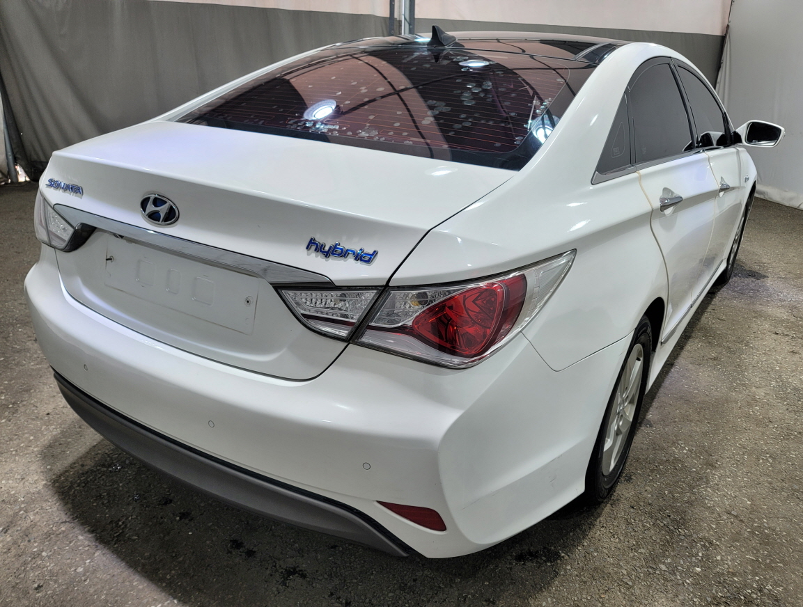2012 HYUNDAI YF SONATA HYBRID 